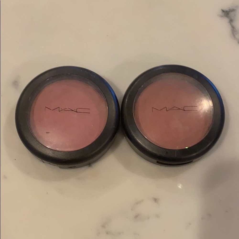 TWO MAC Blushes in Mocha and Dame